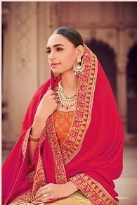 Wonderful combination of Magenta & Cream - Silk Saree